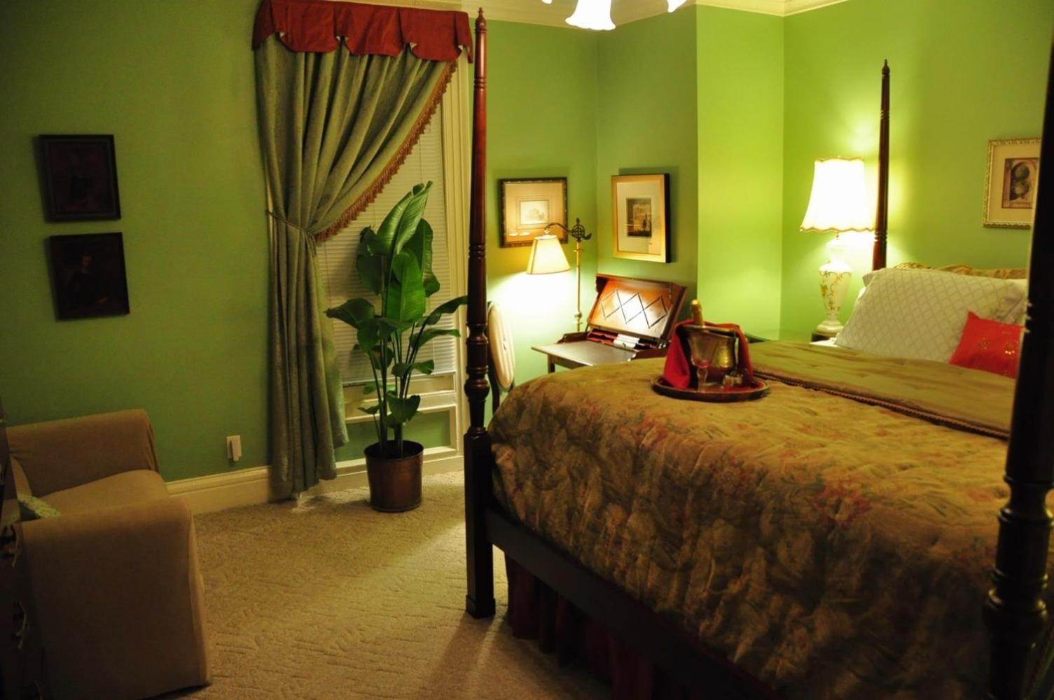 Arbor View House Bed And Breakfast 이스트 마리온 외부 사진