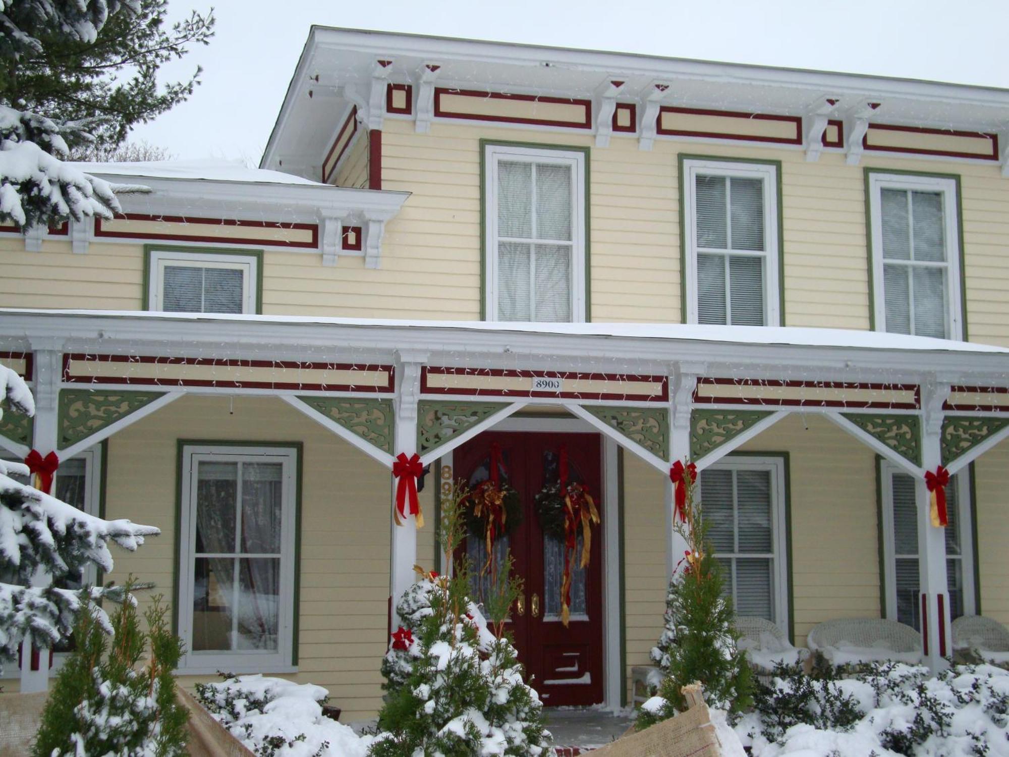 Arbor View House Bed And Breakfast 이스트 마리온 외부 사진
