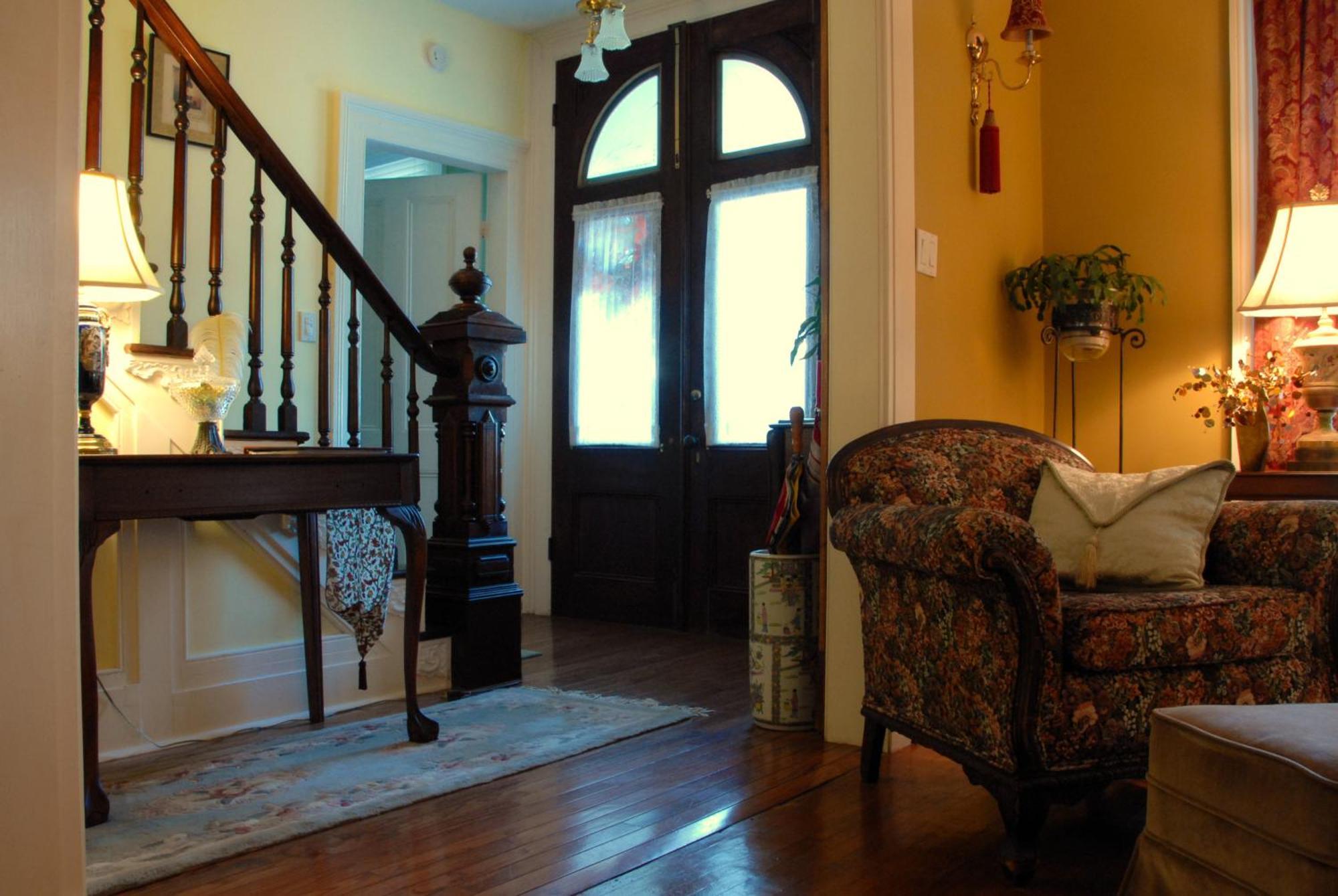 Arbor View House Bed And Breakfast 이스트 마리온 외부 사진