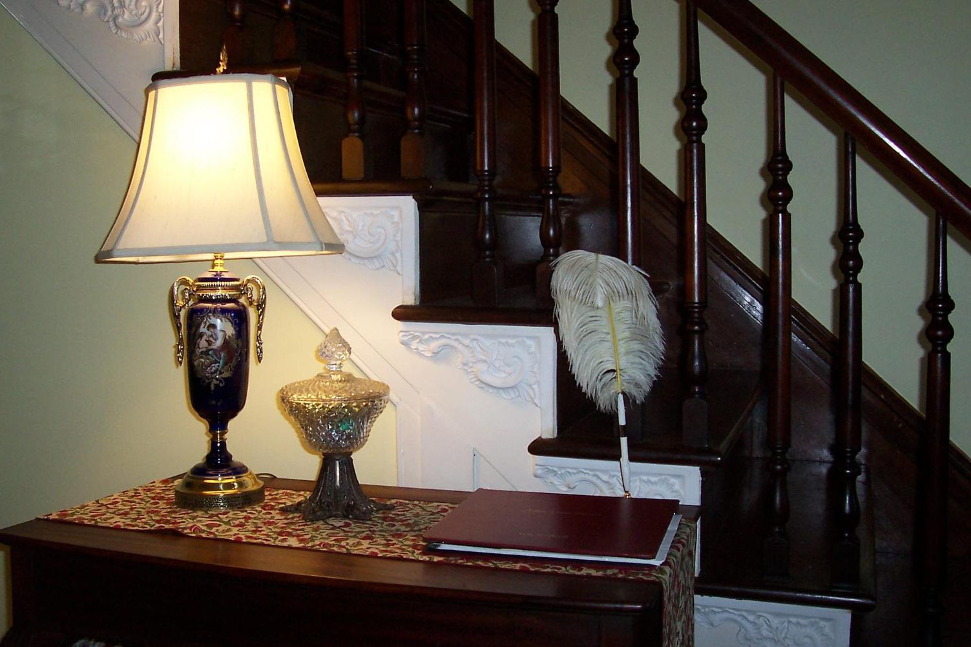 Arbor View House Bed And Breakfast 이스트 마리온 외부 사진