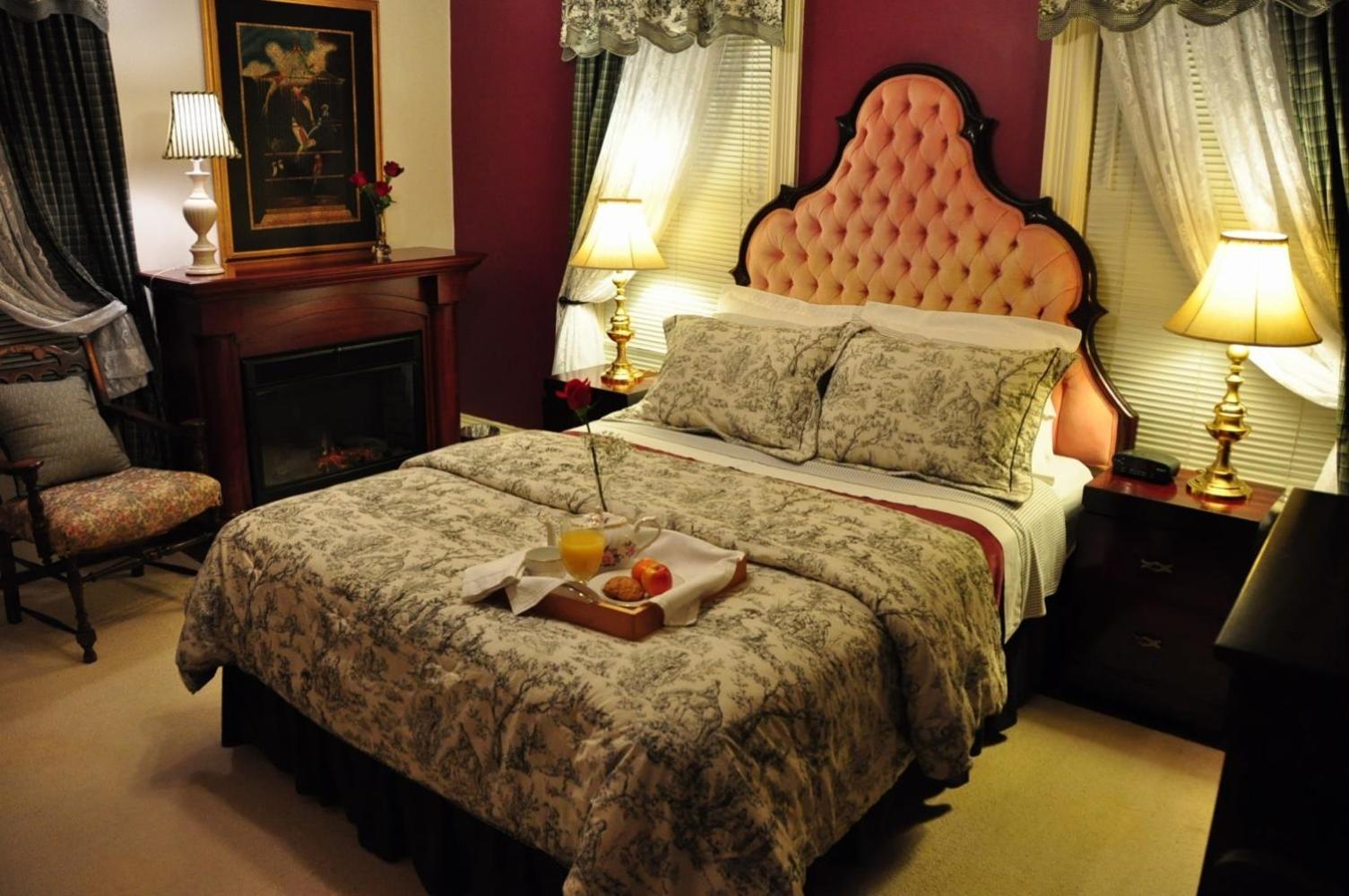 Arbor View House Bed And Breakfast 이스트 마리온 외부 사진